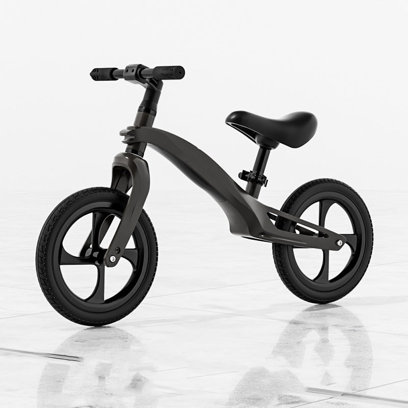 Children's balance bike, pedalless bicycle, glider for 2-6 year olds, baby walker, balance bike riding