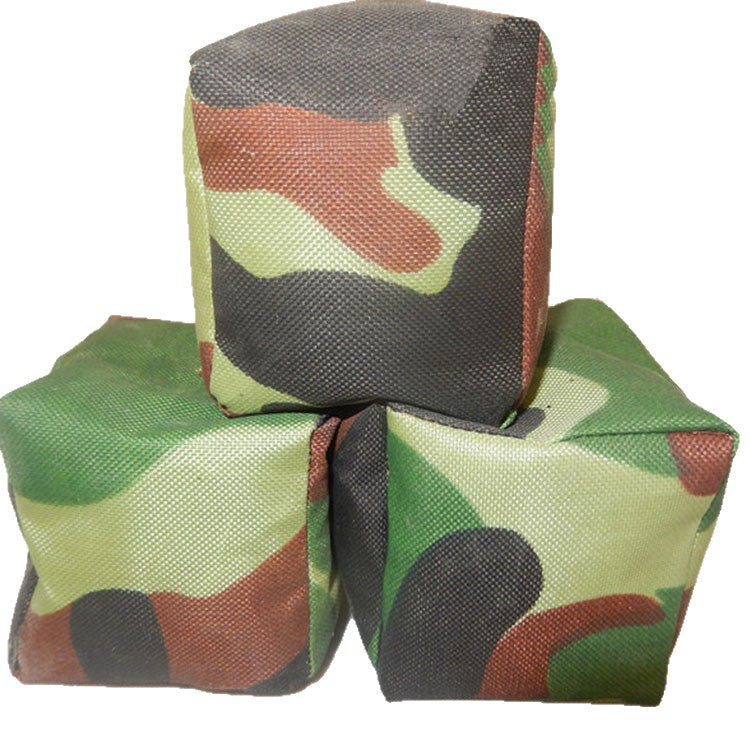 Hand grip small sandbag for throwing kindergarten primary school students